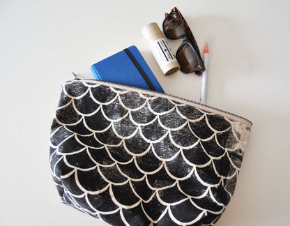 Scales Zipper Bag
